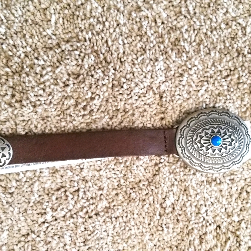 American Eagle belt